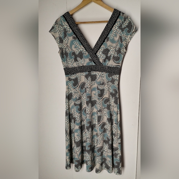 Van HEUSEN SUMMER DRESS SIZE 10 - Picture 1 of 6